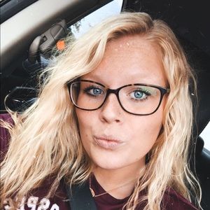 Meet your Posher, Alexa